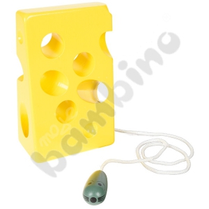 Threading toy - Cheese with a mouse