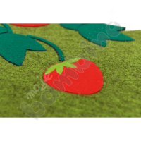 Appliqué - grass and strawberries