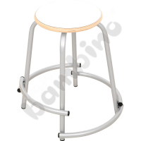Flexi stool, size 6 with footrests 3–5