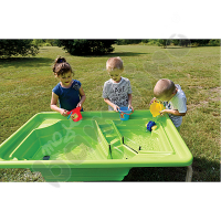 Water and sand play table