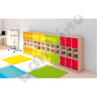 Colourful bookcases 19