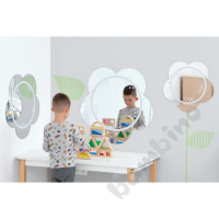 Set of mirrors for fun and games